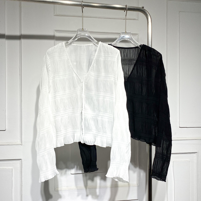 百搭短褶皱雪纺V领外套文艺显瘦