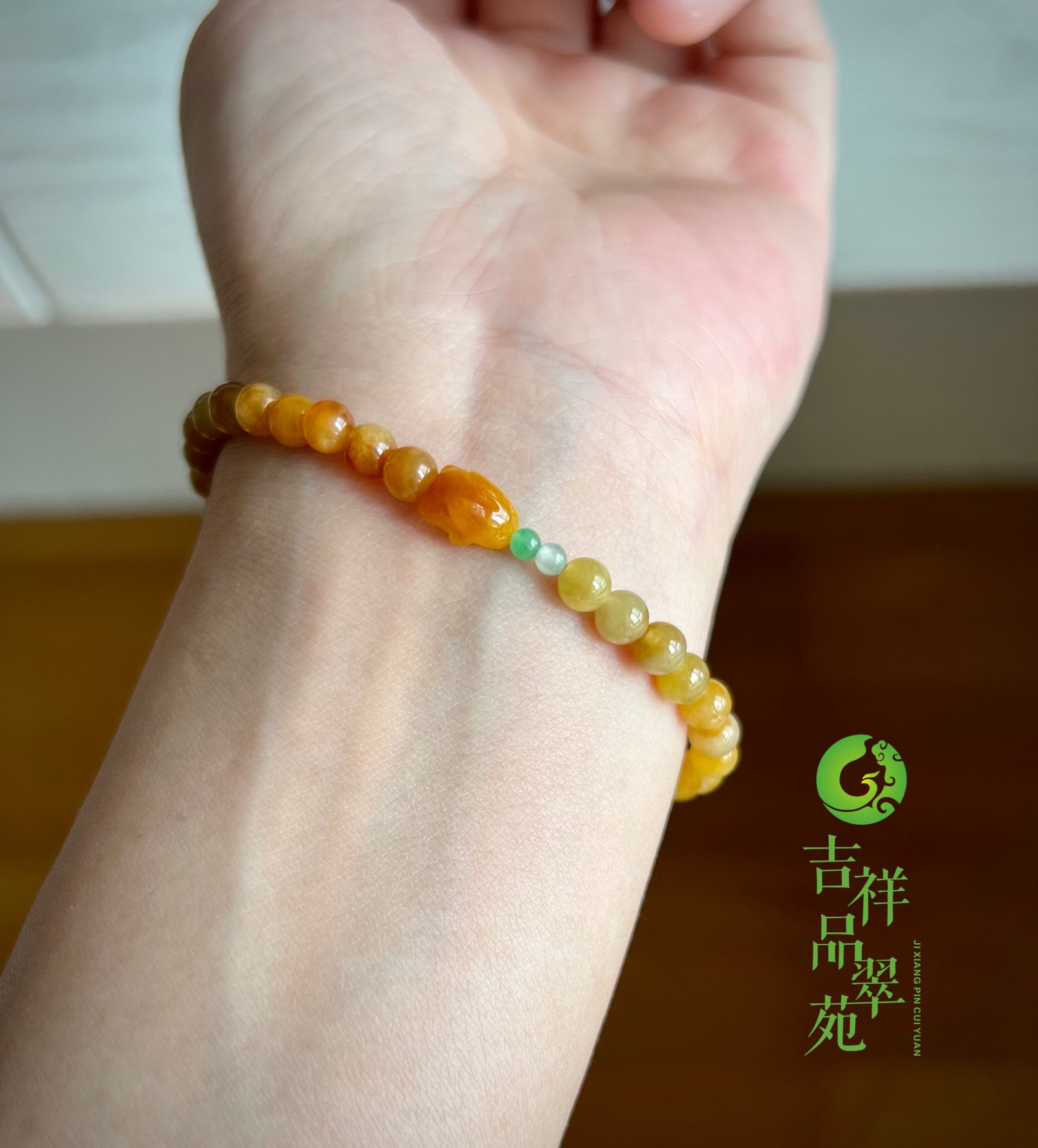 缅甸天然翡翠A货冰种红翡精品圆珠生肖兔路路通手串玉石手链带证