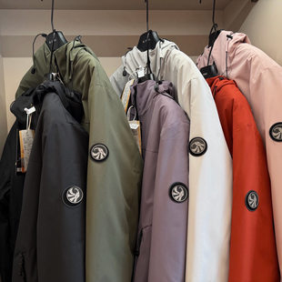 断码!情侣款羊毛内胆冲锋衣三防黑科技男女款冬季加绒棉服