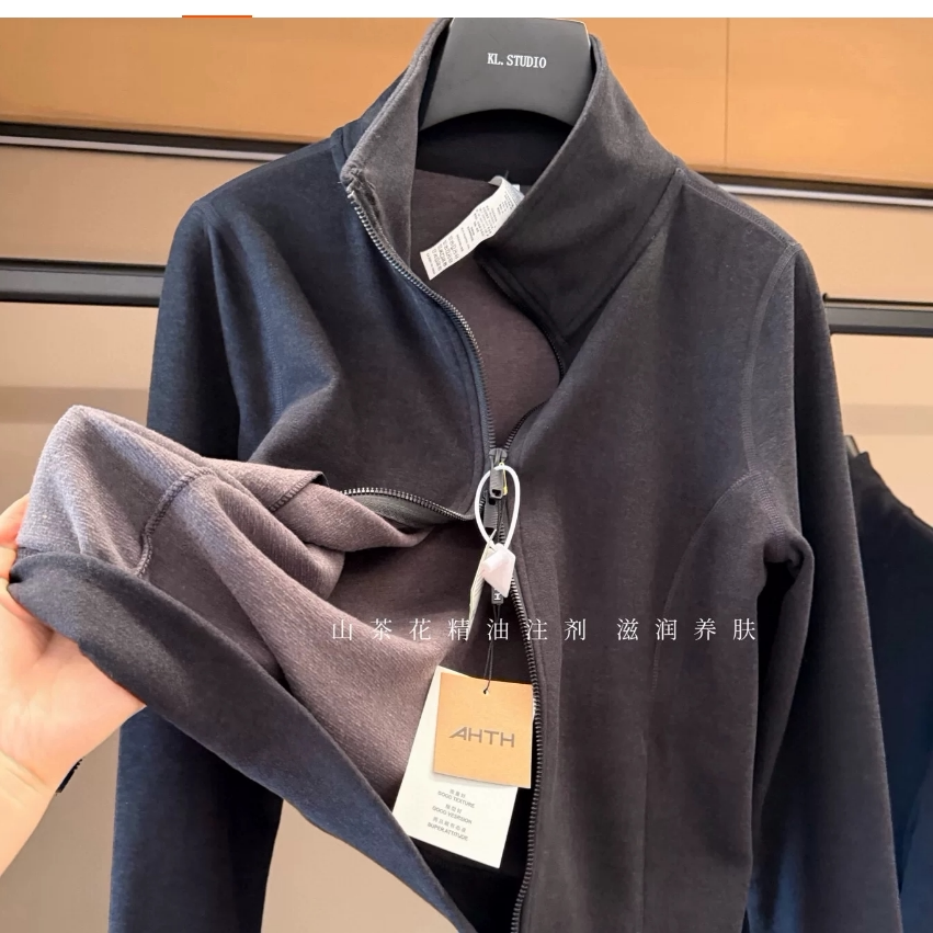 春秋运动款显瘦纸片人双向拉链外套 精致休闲小立领外套女士