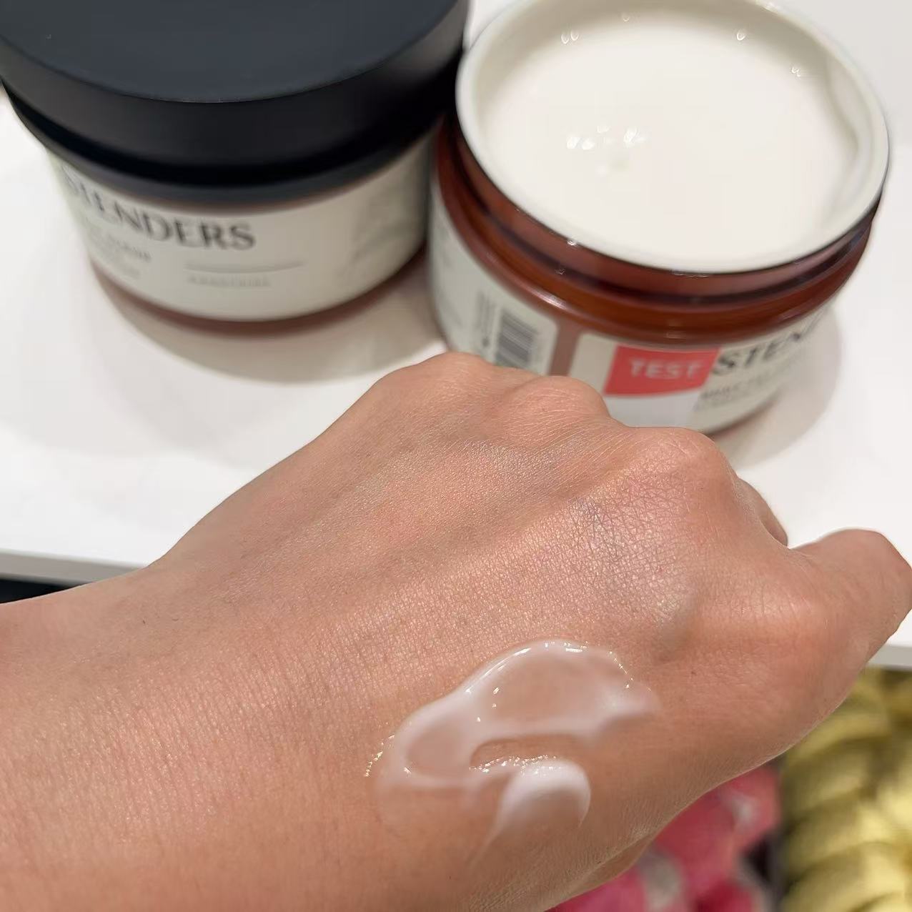 保湿舒缓施丹兰菩提花啫喱霜