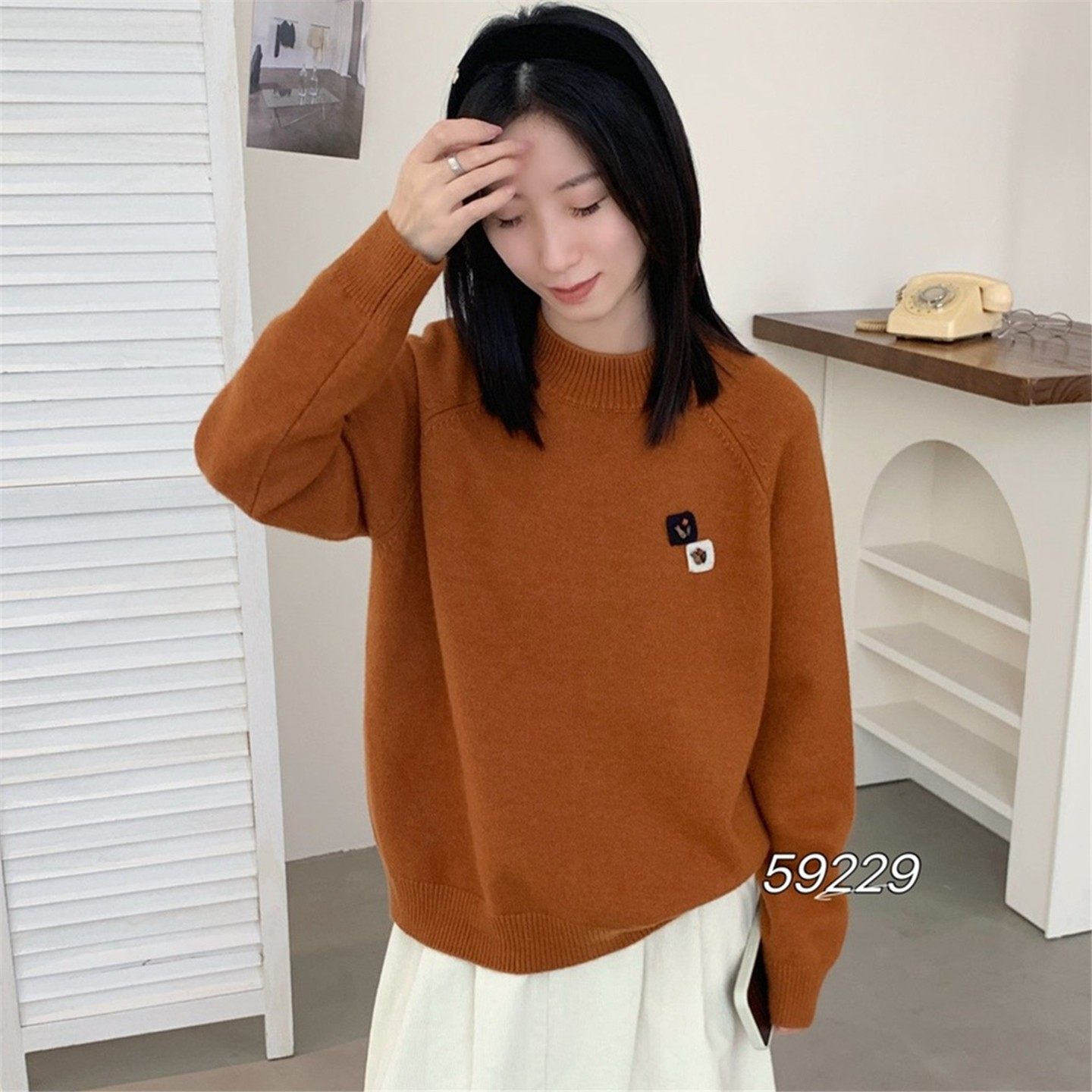 韩版圆领套头毛衣女冬季宽松软糯