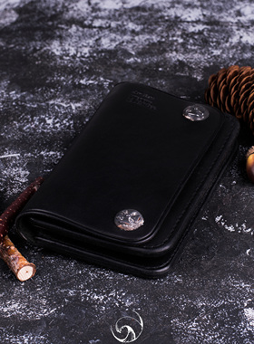 高山隆 牛皮短财布 黑色男女钱包 银钉stoplight