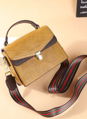 廿下小方包单肩斜挎小包女腋下时尚百搭港风复古小包包