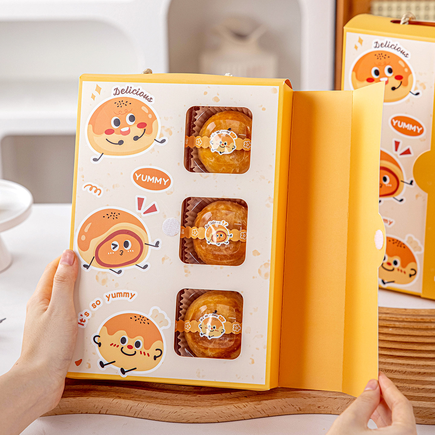 2026新款蛋黄酥包装盒礼盒月饼送空子6粒4的教师节高中秋档级四六