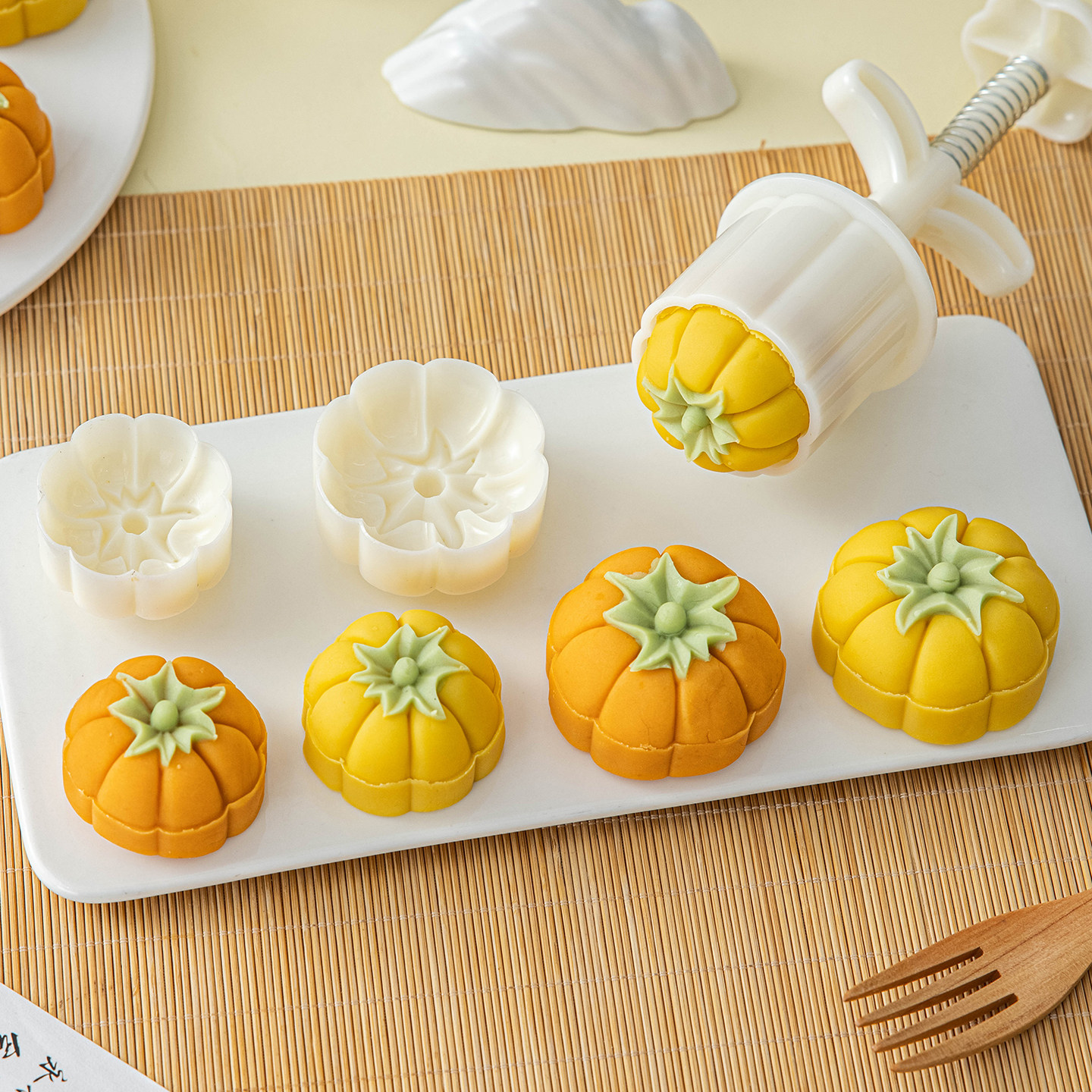 南瓜月饼模具2026年新款手压式家用按冰皮50g75克广式柿子花生磨