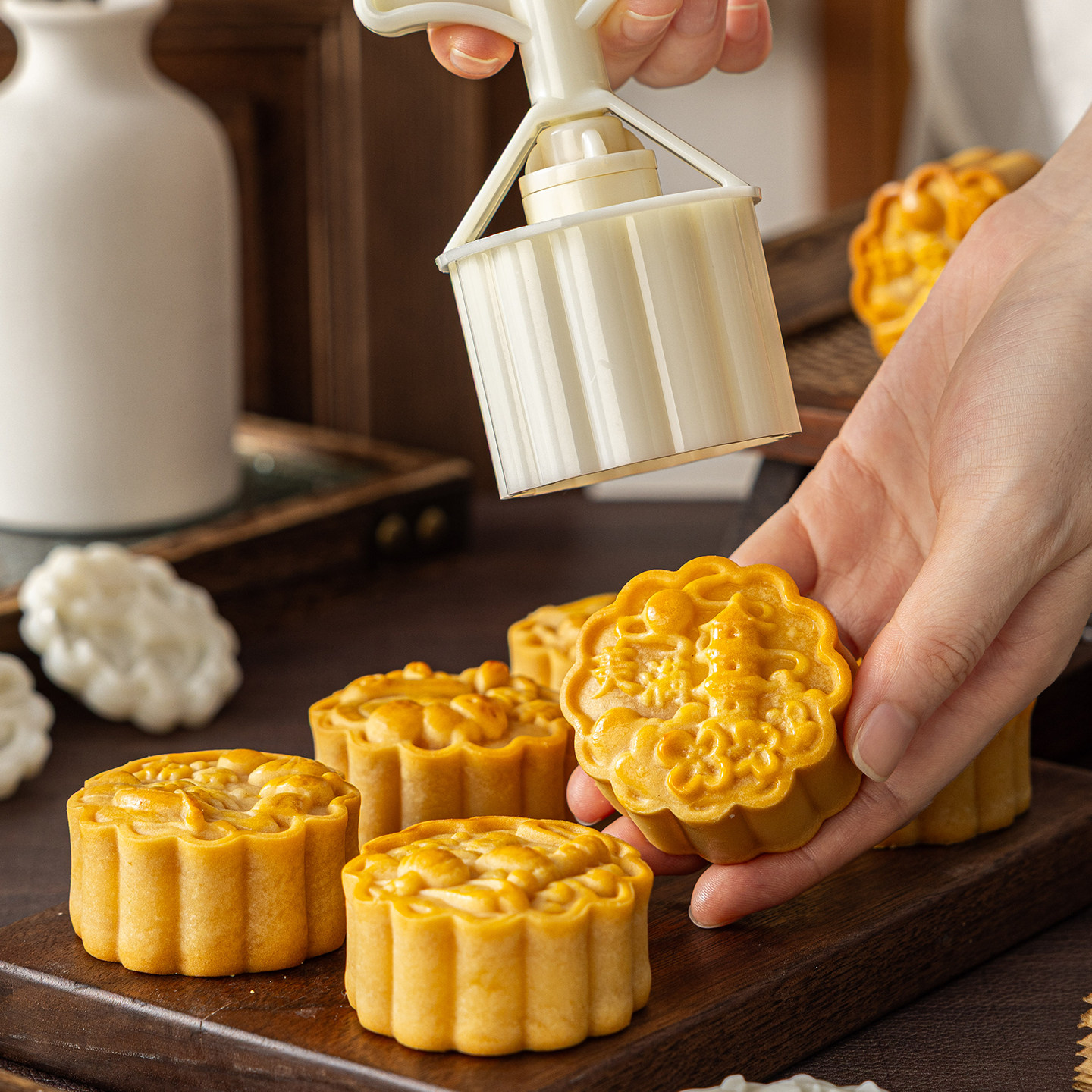 2026新款广式月饼模具手压式家用50g75克工磨食品级冰皮糕点烘焙