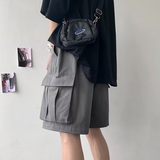 灰色