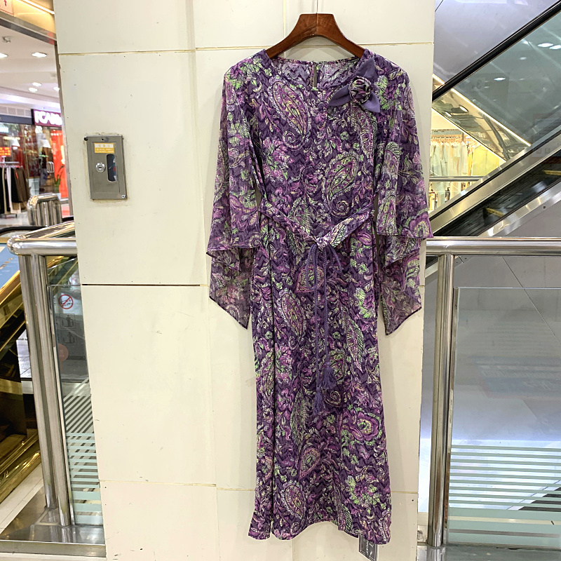 LYSuifeng 9761 花朵圆领飞飞袖系带收腰腰果花桑蚕丝中长连衣裙