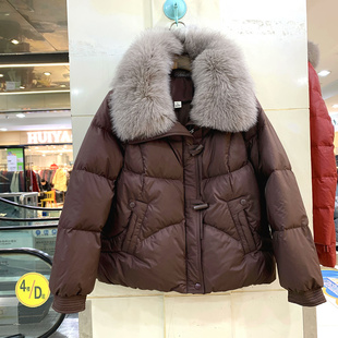 蓝泰51 时尚狐狸毛领牛角扣休闲减龄短装鹅绒羽绒服外套欧货冬装