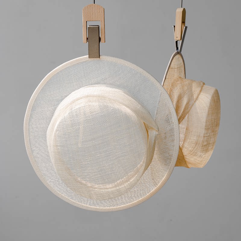 山目 进口蕉麻平顶帽白色礼帽夏季优雅透气草帽出游遮阳女麻纱帽