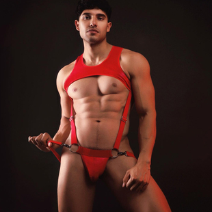 男士性感丁字裤红色低腰无痕U凸设计束缚带三角内裤