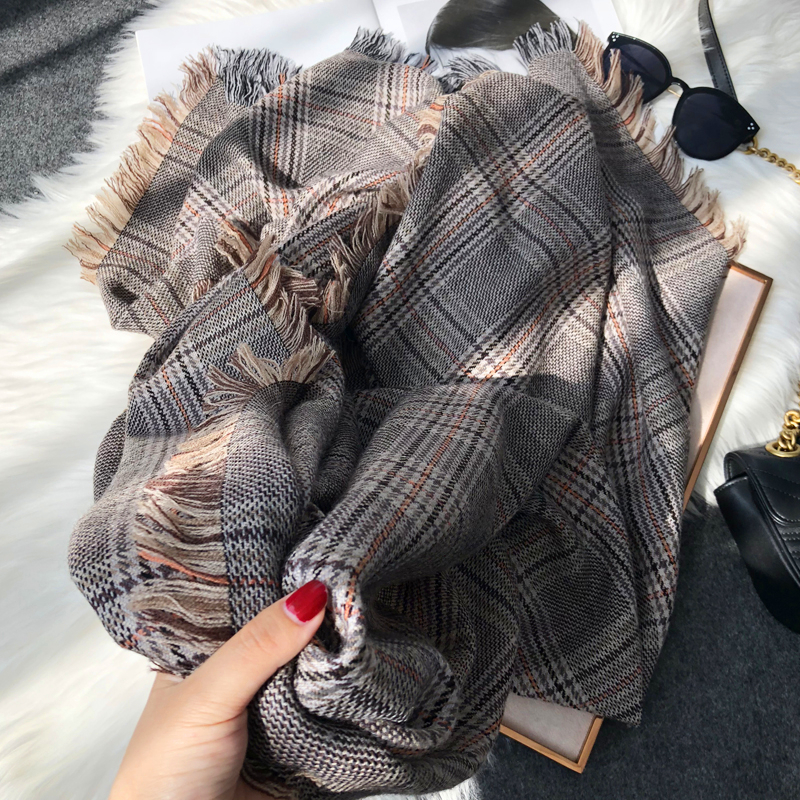围巾经典再现纯羊毛千鸟格随性