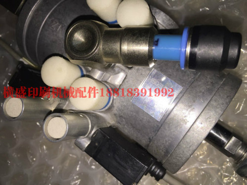 海德堡印刷机 SM52 SM74合压气缸M4.335.007 DPM-63-18/18-PP-SA