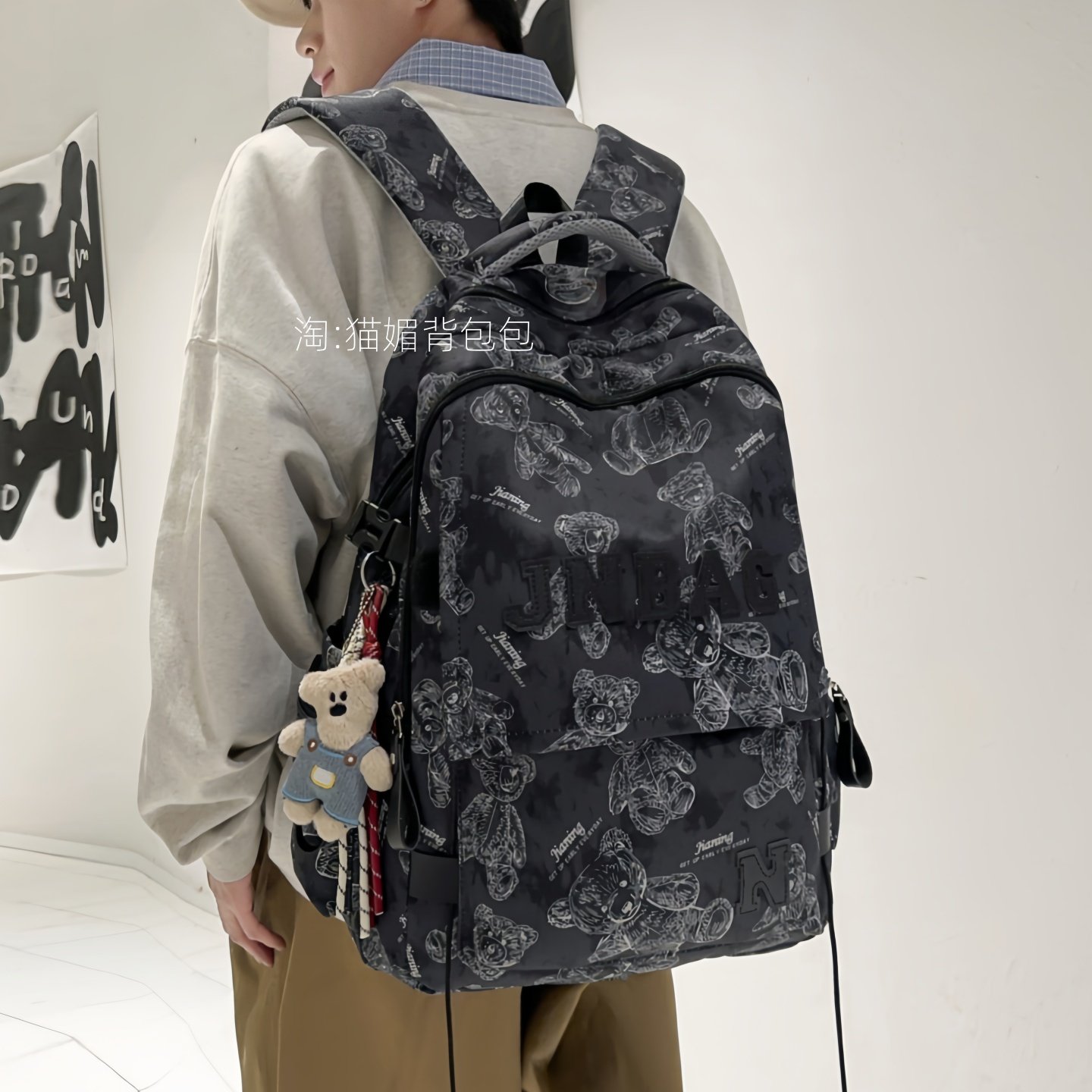 书包男生高中生减负护脊2026新款尼龙双肩包女高级感小众背包初中