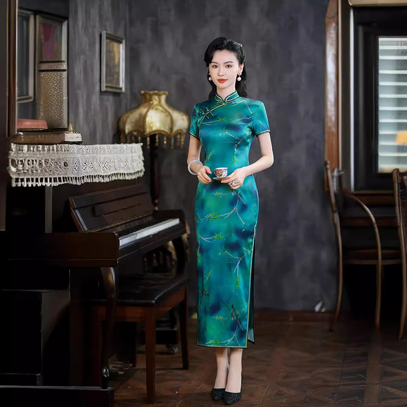 桑蚕丝复古婚宴长旗袍短袖夏季