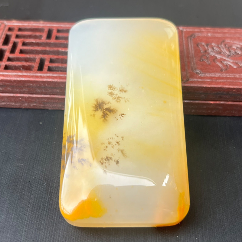 云南纯天然黄龙玉水草花无事牌挂件手把件玉质细腻 草型清秀