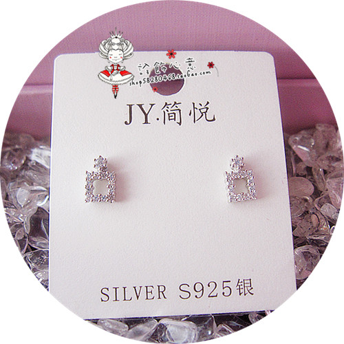 微镶满钻香水瓶精致小巧风耳钉