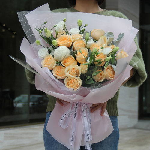 女生节鲜花多少钱 女生节鲜花价格 小麦优选
