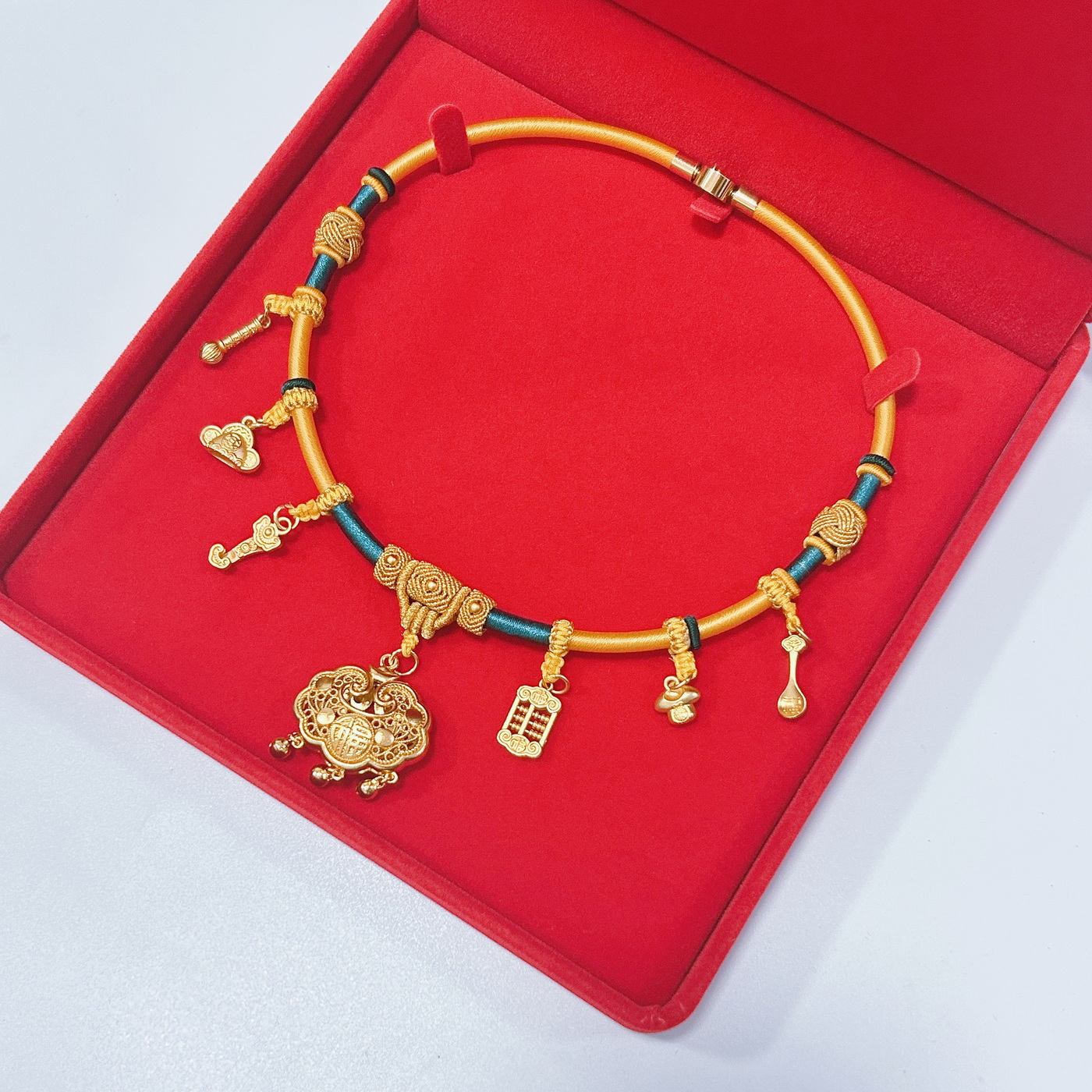 婴儿周岁项圈满月百天金锁挂绳