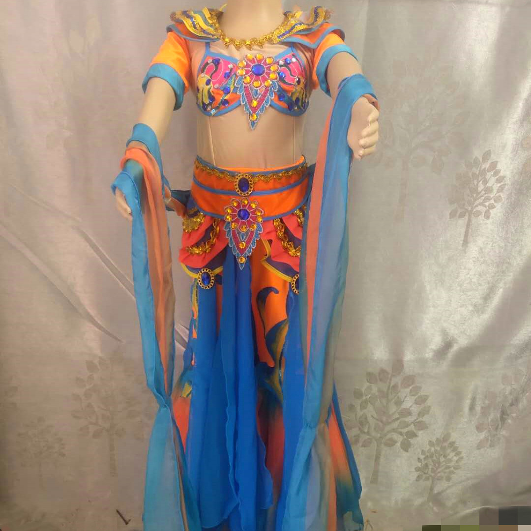 飞天舞蹈飘逸琵琶演出服