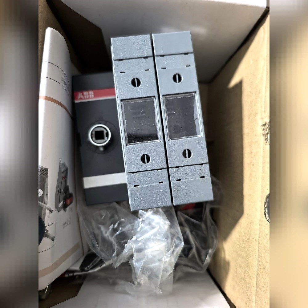 ABB 32A隔离开关熔断器组 OS32GD02P1S 议价