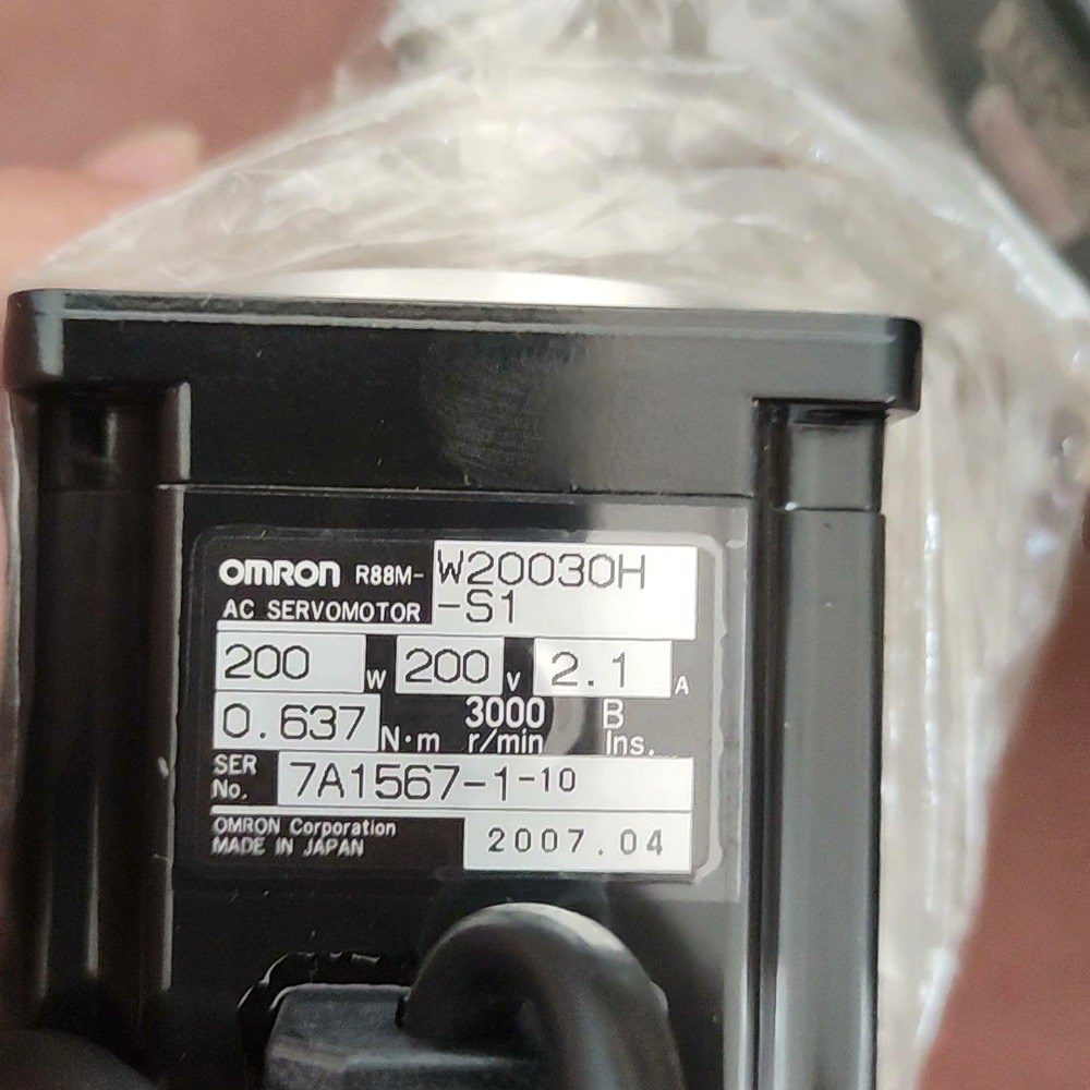 R88M-W2000H-S1 议价