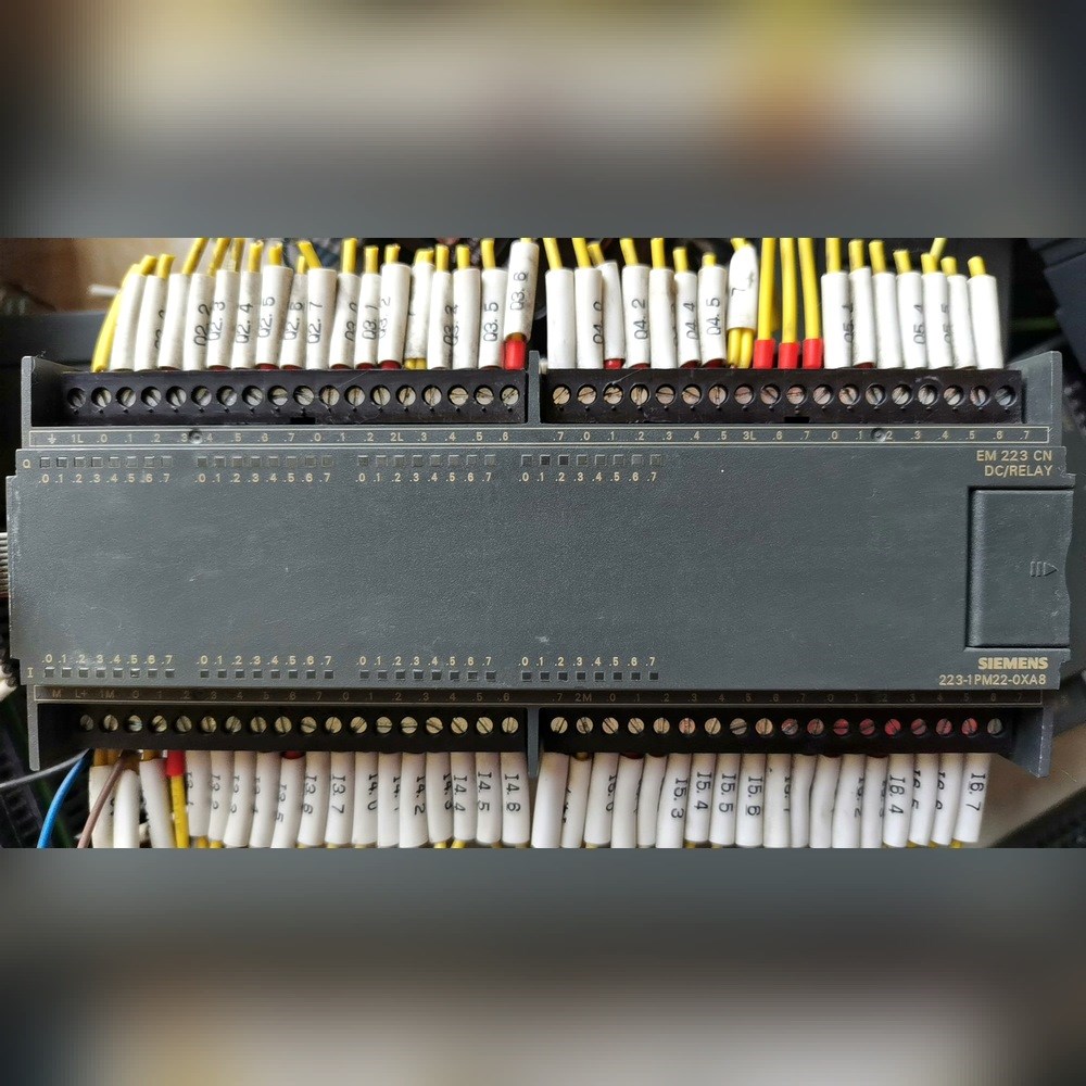 PLC模块6ES7223-1PM22-0XA8成色 议价