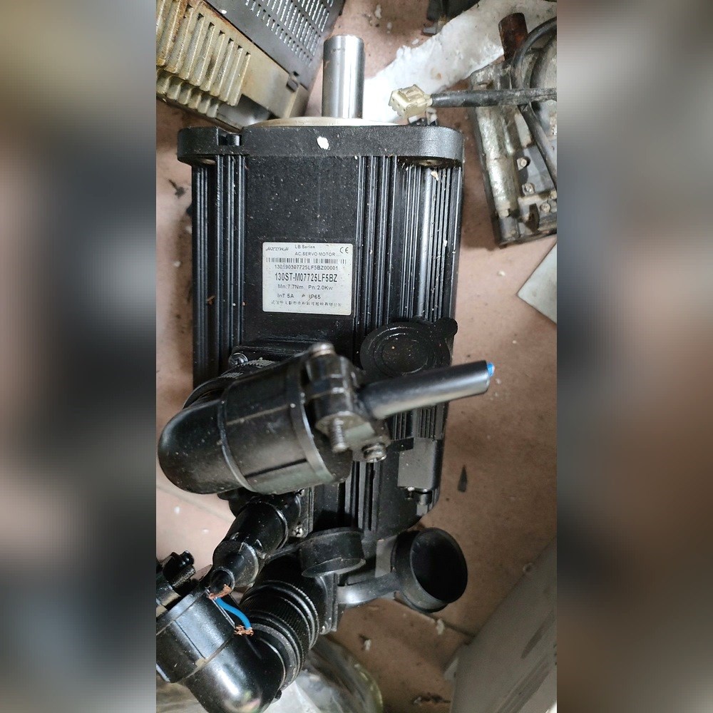 华大130ST-M07725LF5BZ电机带抱闸2.0K 议价