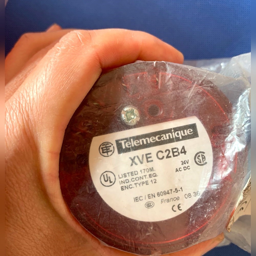 红色塔灯单元XVE C2B4 议价