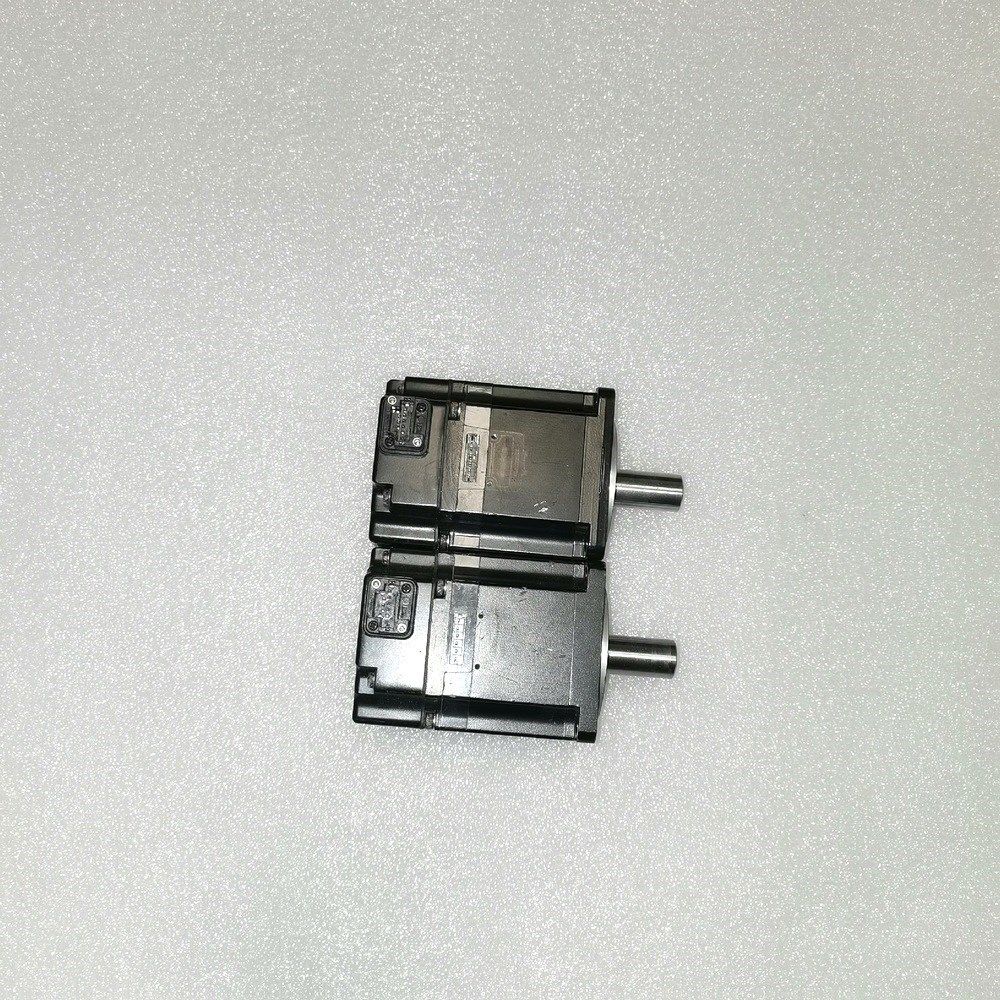 SGMJV-02AAA21 安川伺服电机测试包好可拍测试 议价