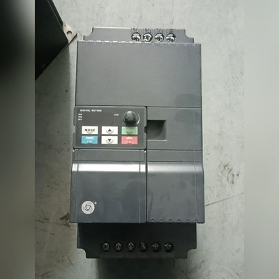 众辰变频器H2400S0011K 实物图 功能包 议价