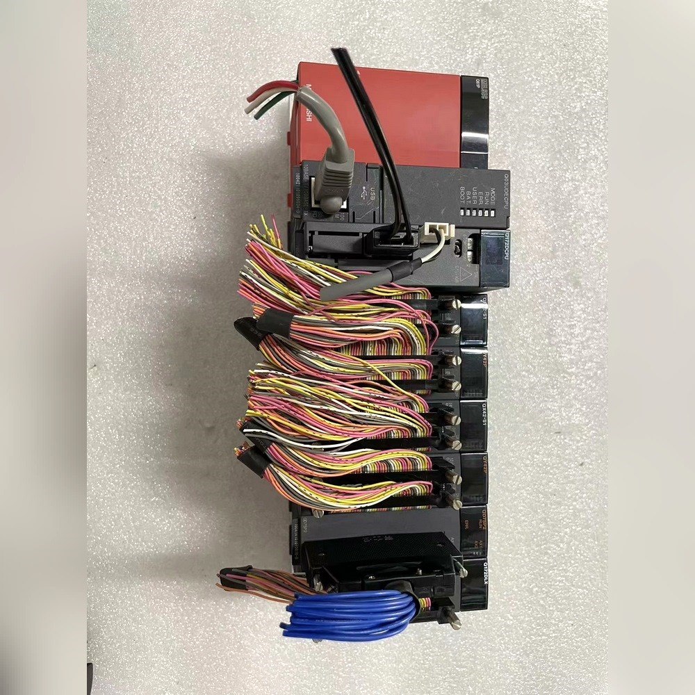 MITSUBISHI Q38DB BASE UNIT三 议价