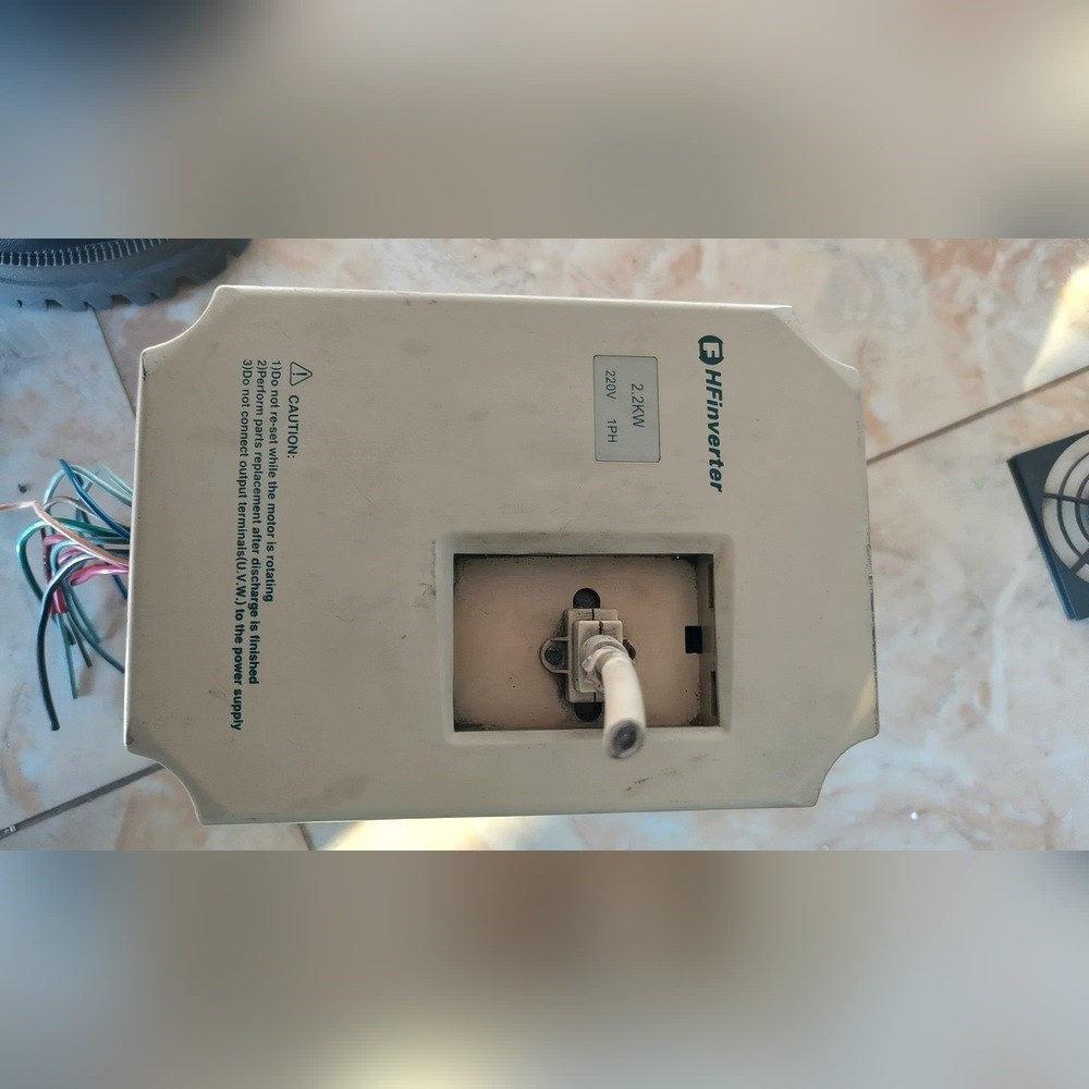 原装欧瑞汇丰变频器F1000-G0022S2B 2.2 议价