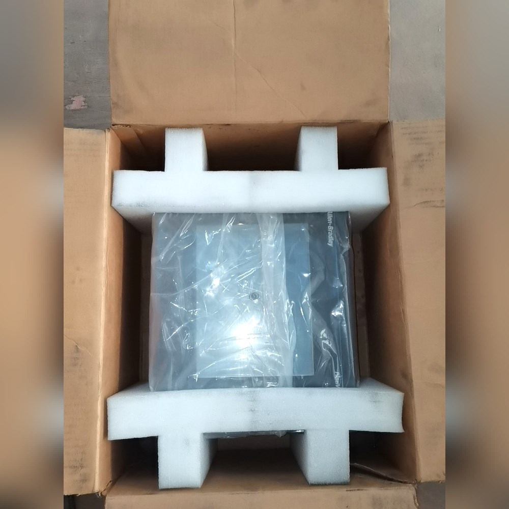 AB罗克韦尔触摸屏2711-T10C8 新机包装旧 议 议价