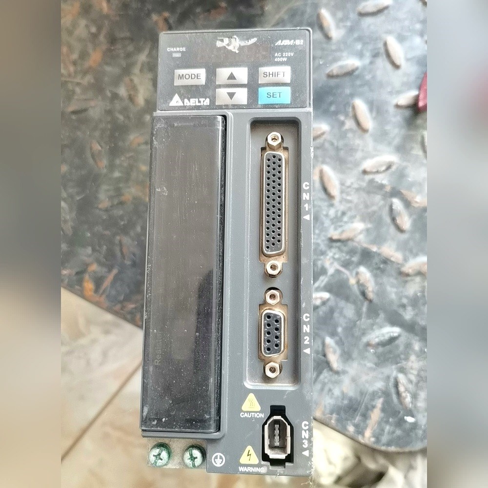 伺服驱动器ASD-B2-0421-B400W220V 议价