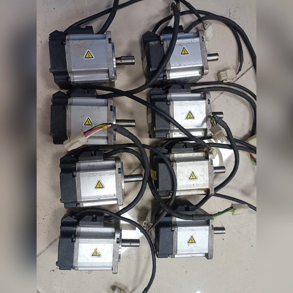 A6 MSMF022L1U2M 200W伺服电机 功能包 议价