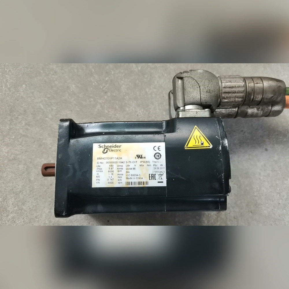 BMH0701P11A2A施耐德伺服电机成色见图实物拍摄 议价