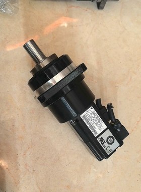 安川伺服电机 SGMAS-A5ACAHC61带HPG-16A 议价