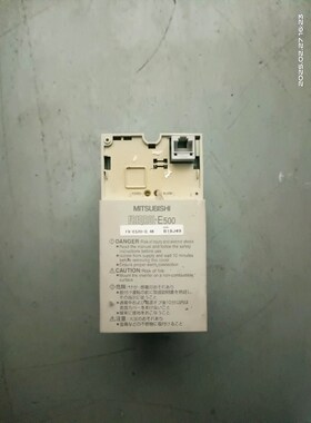三菱FR-E520-0.1K成色漂亮 议价