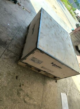 施耐德软启动器ATS48C59Y 现货现货可充新质保一年 议价