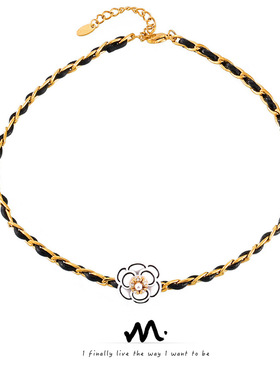 韩式简约清新个性皮绳缠绕饰品镶钻烤漆设计感茶花吊坠钛钢项链