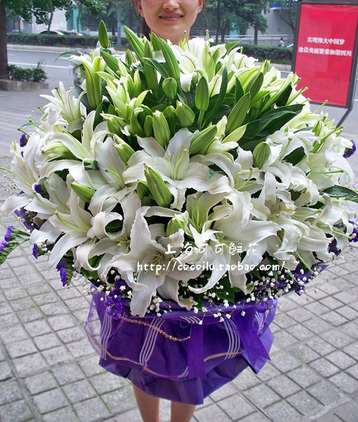 99朵香水百合鲜花束上海同城鲜花速递上海鲜花店送花上门