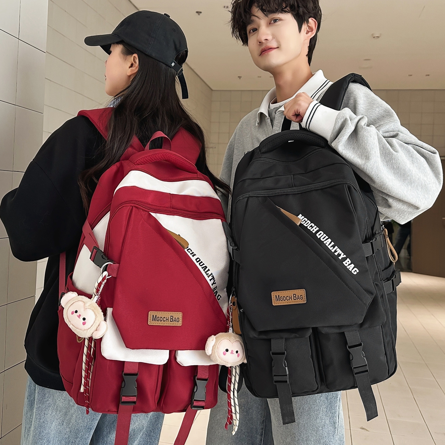 书包初中女生大容量高中大学背包