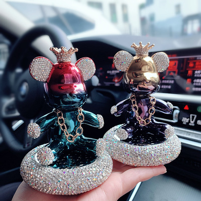 车载镶钻汽车摆件可爱小熊车内装饰品摇头卡通皇冠熊汽车香水座