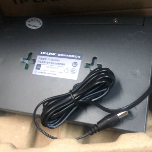 现货包邮TP8口千兆交换机铁口TL-SG1008D 4.0版--议价商品