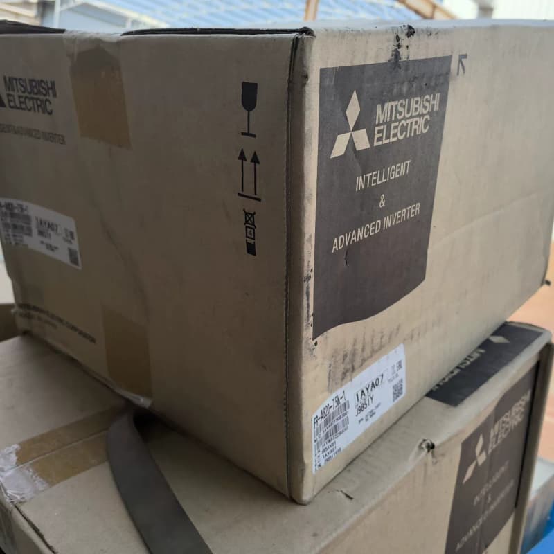 三菱变频器FR-A820-7.5K-1,全新原装正品,三相2--议价商品