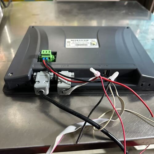 【威纶通触摸屏 MT6103iP 10寸屏，二手拆机，原装保--议价商品