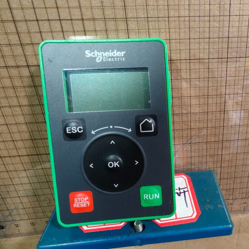 【施耐德变频器面板VW3A1113】--议价商品