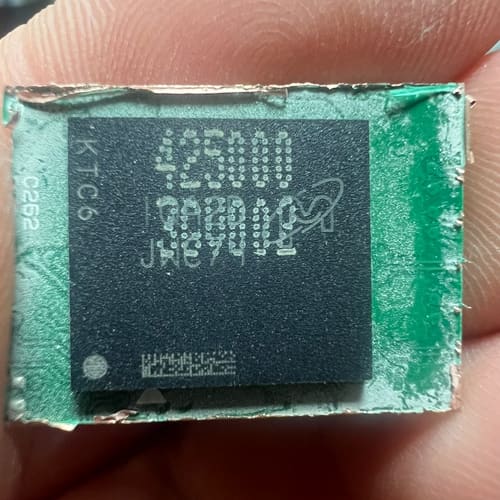 JWC74，64G内存芯片，104个，打包价4160元包邮，--议价商品